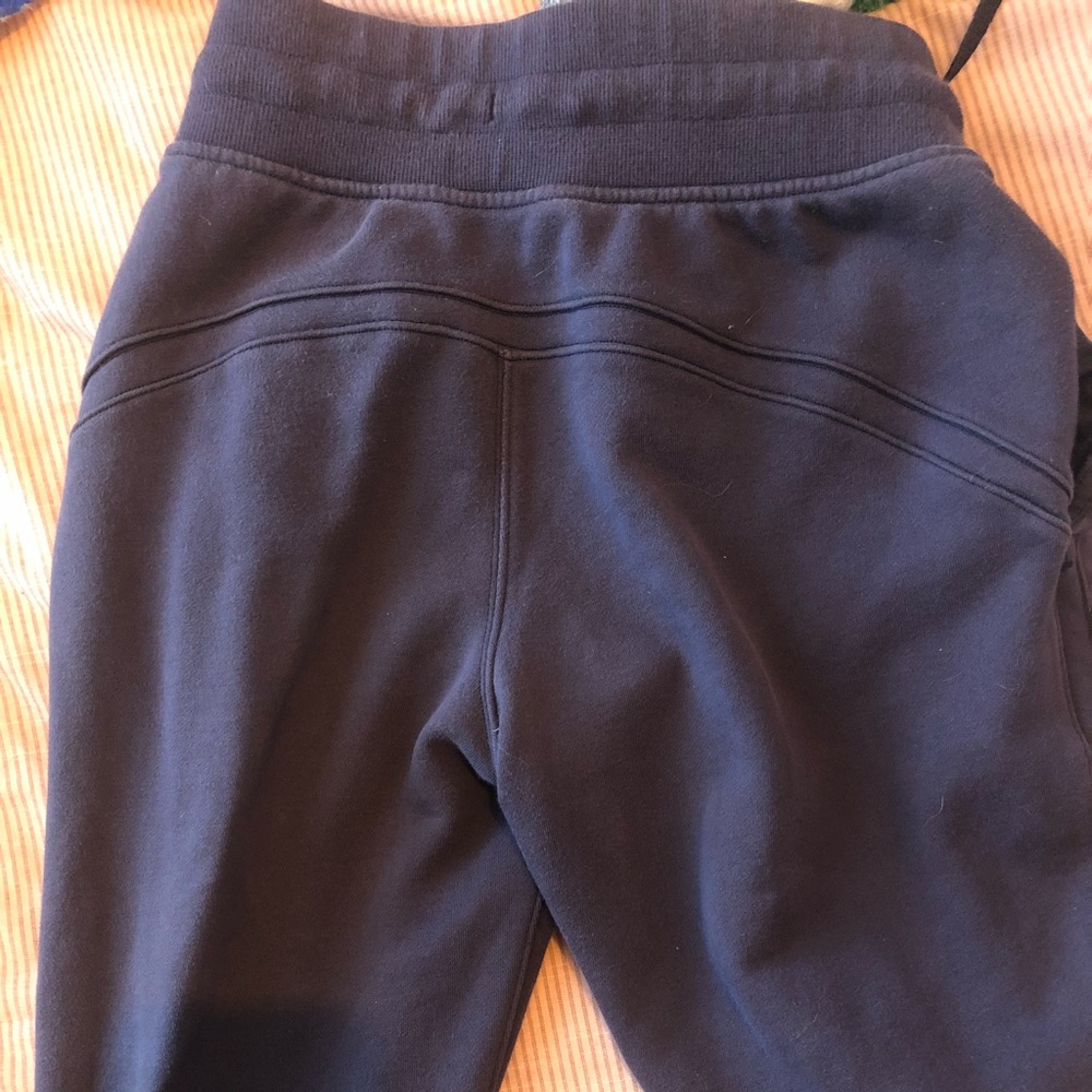 Lululemon Scuba Relaxed-Fit High-Rise Jogger